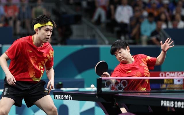 而与此同时 而与此同时